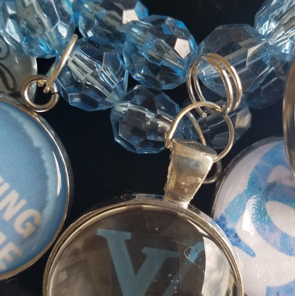 Cool blue mist beaded charm bracelet set - Picture 5 of 7